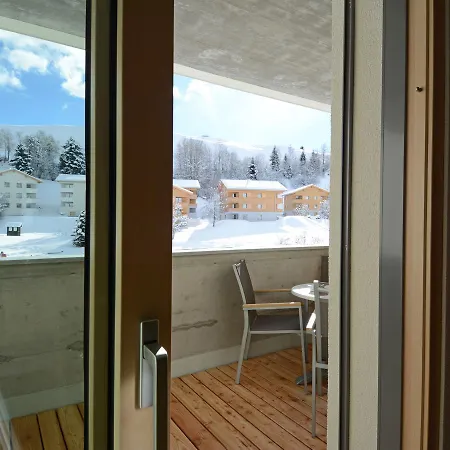 Apartment Pradas Brigels.16